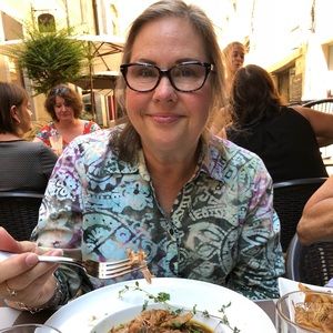 Meet your Posher, Peggy